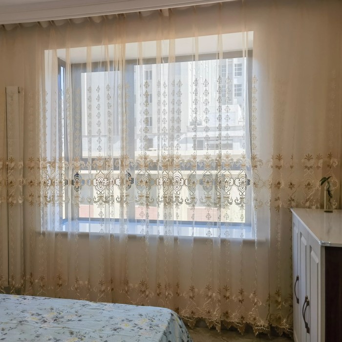 Curtains living valances drapes patterns elegant drape styles draperies valance treatments picturesque enhance style drapery panels findzhome windowtreatmentsdesign